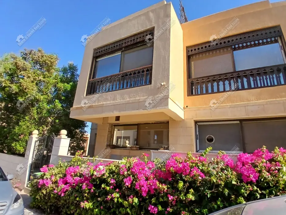 Villa (SS-3570)